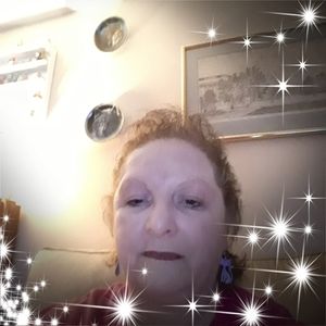 Meet your Posher, Laurie